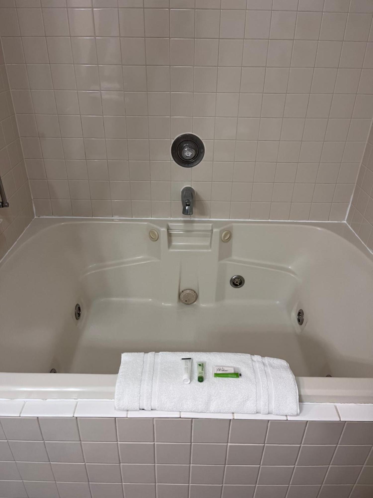 Snohomish Inn エクステリア 写真