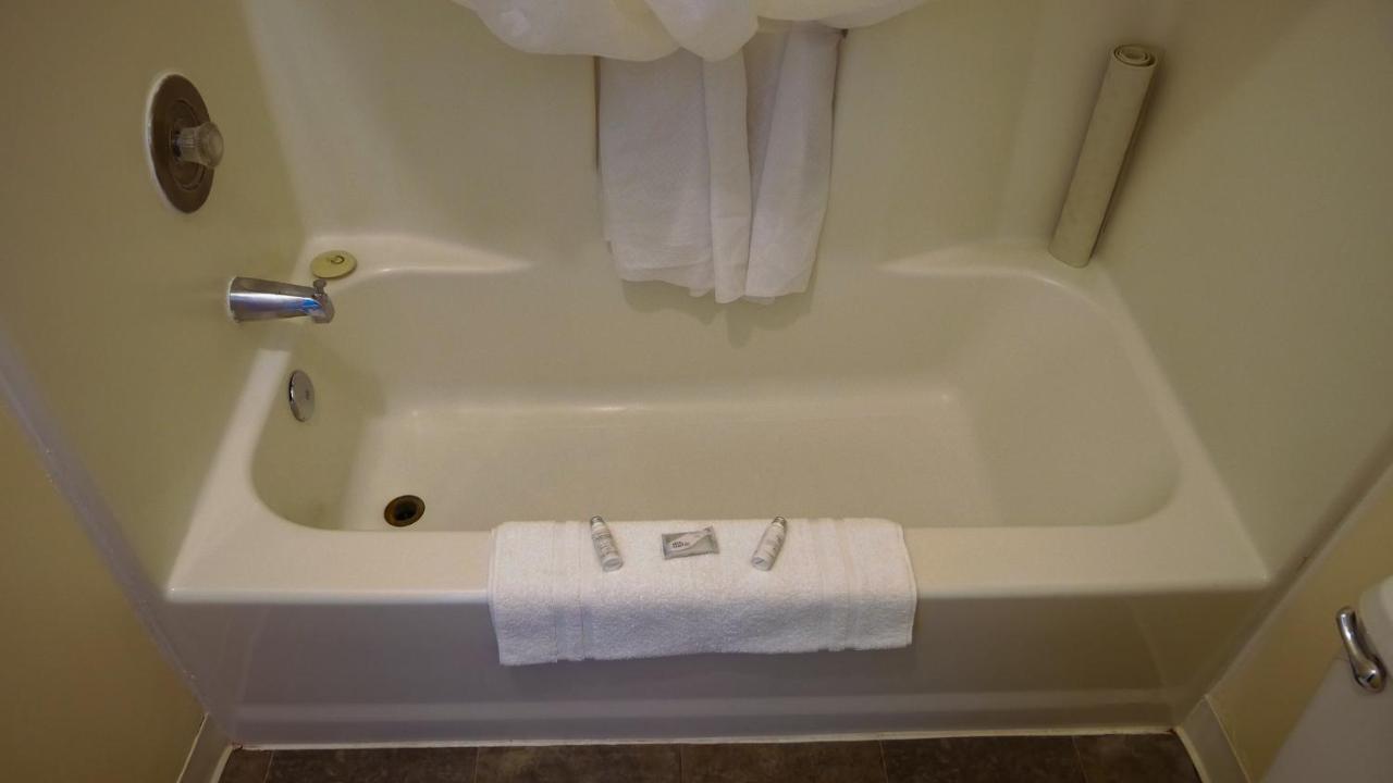 Snohomish Inn エクステリア 写真
