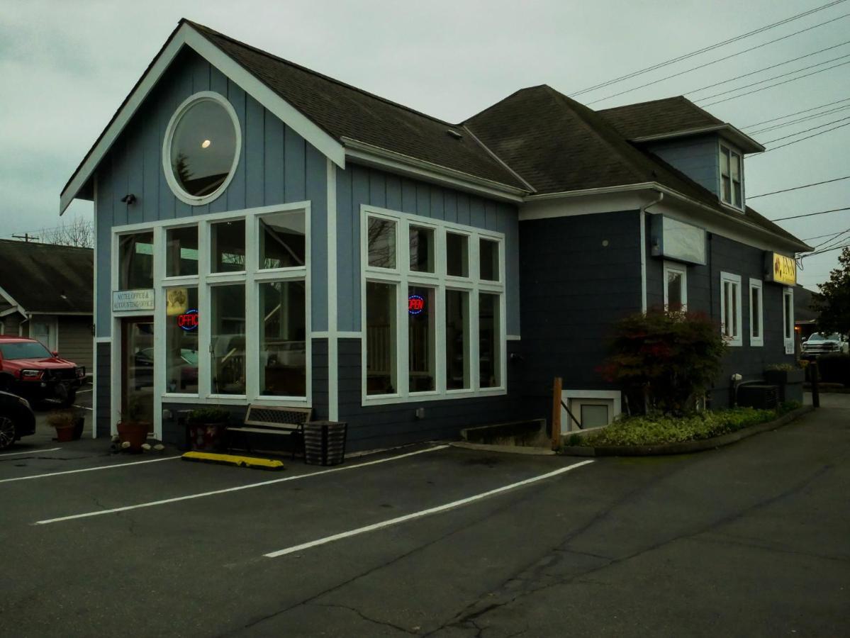 Snohomish Inn エクステリア 写真