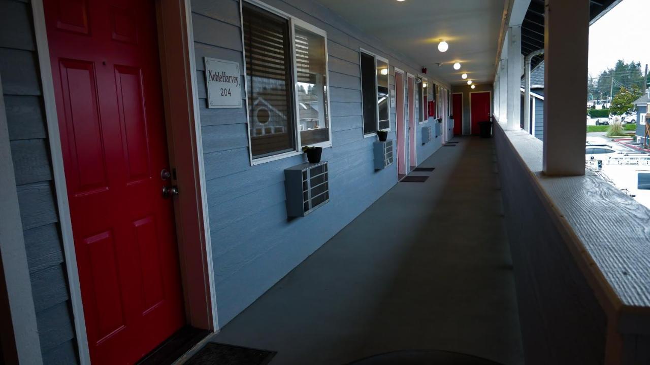 Snohomish Inn エクステリア 写真
